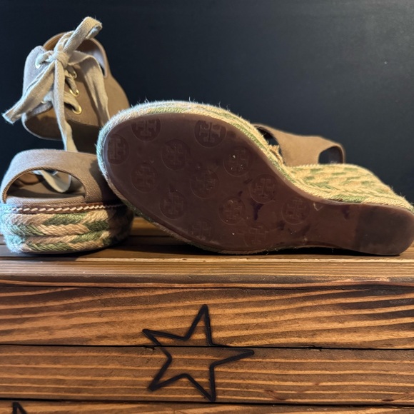 Tory Burch Espadrilles Wedges - Picture 10 of 12